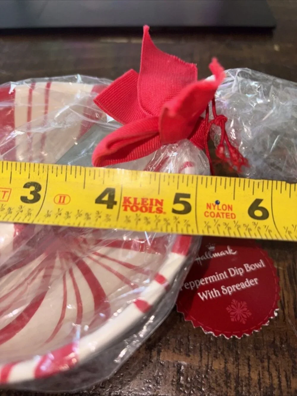 NWT’s-Hallmark Peppermint Dip Bowl With Spreader-5” Diameter